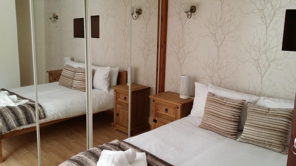 Отель The Swan At Stoford Stapleford  Номер фото